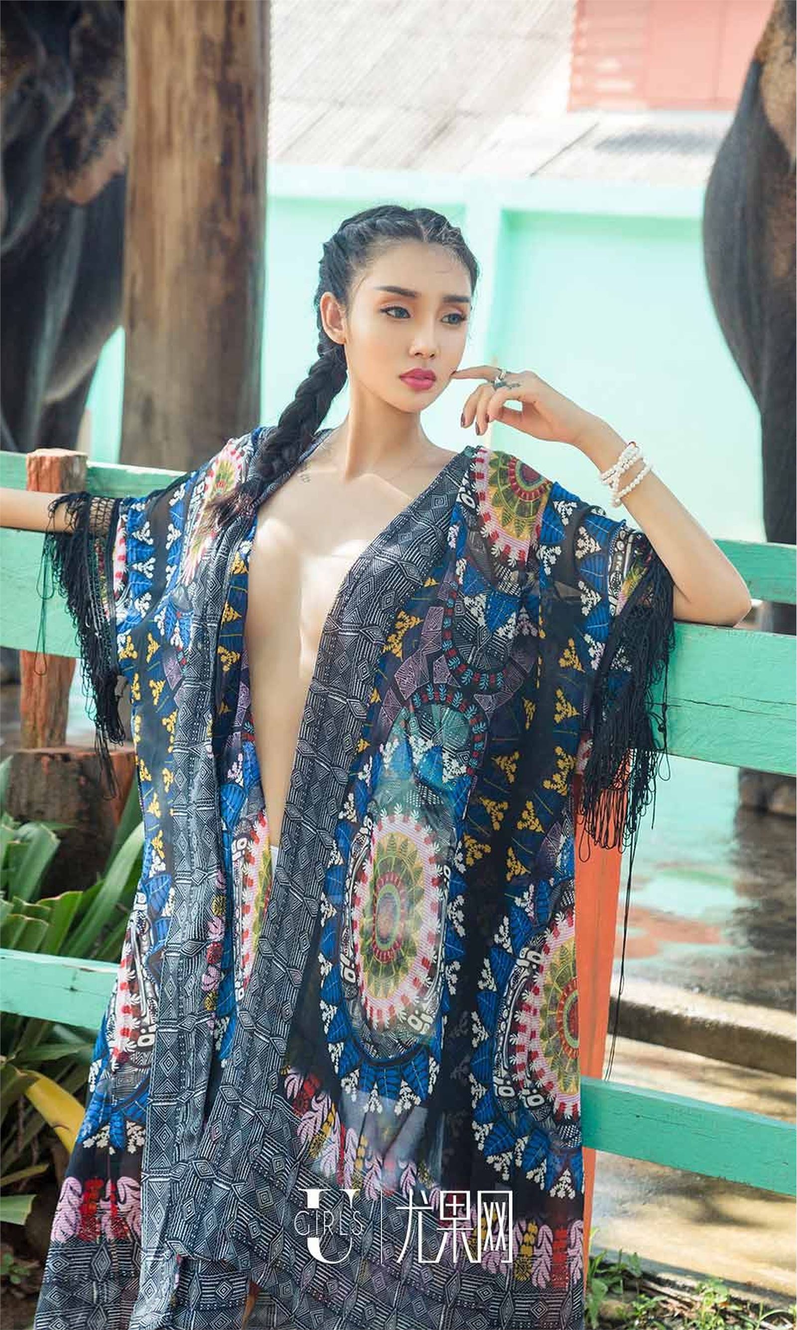 [爱尤物]2018APP NO.1121 尤菲儿一冷血美人